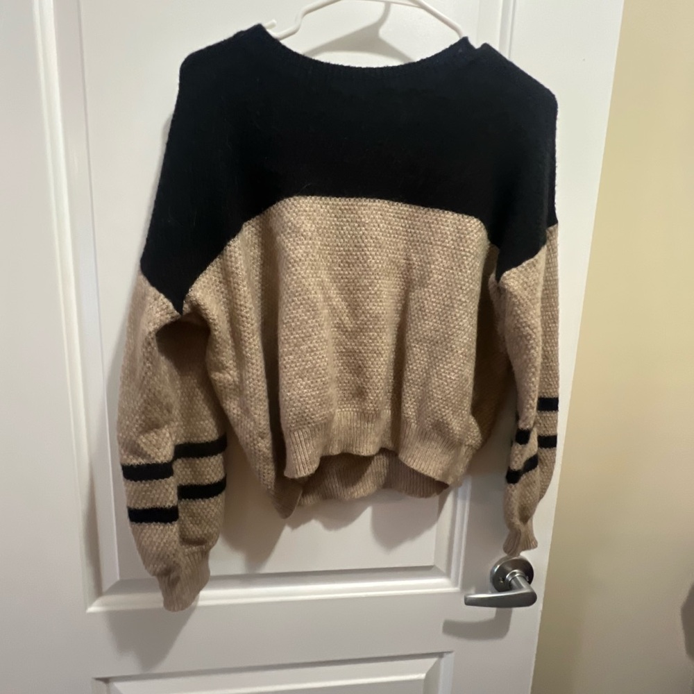 Black and Tan Women's Sweater